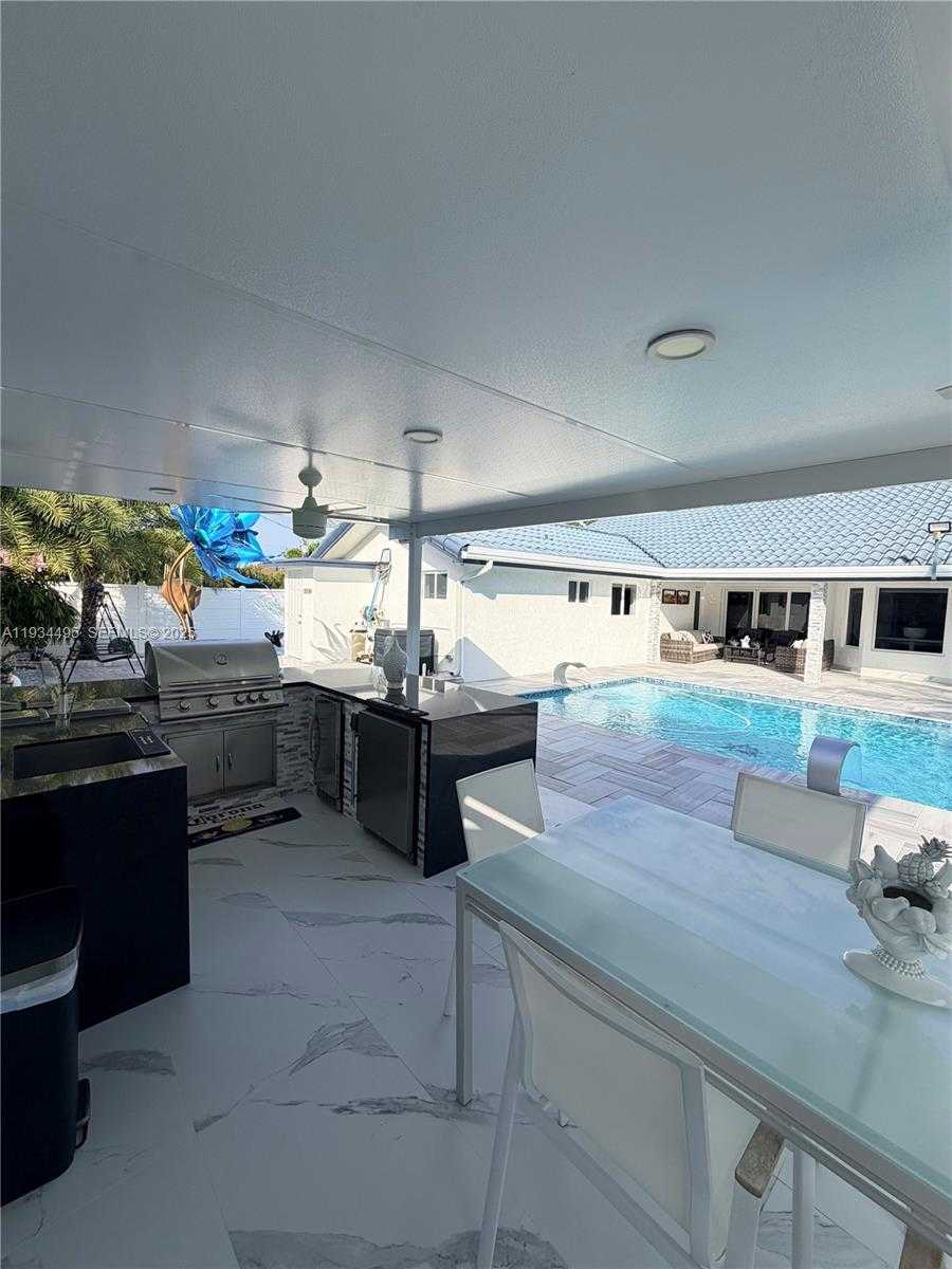 Small Image of 14280 SOUTH WEST 36TH ST, Miami Number 39