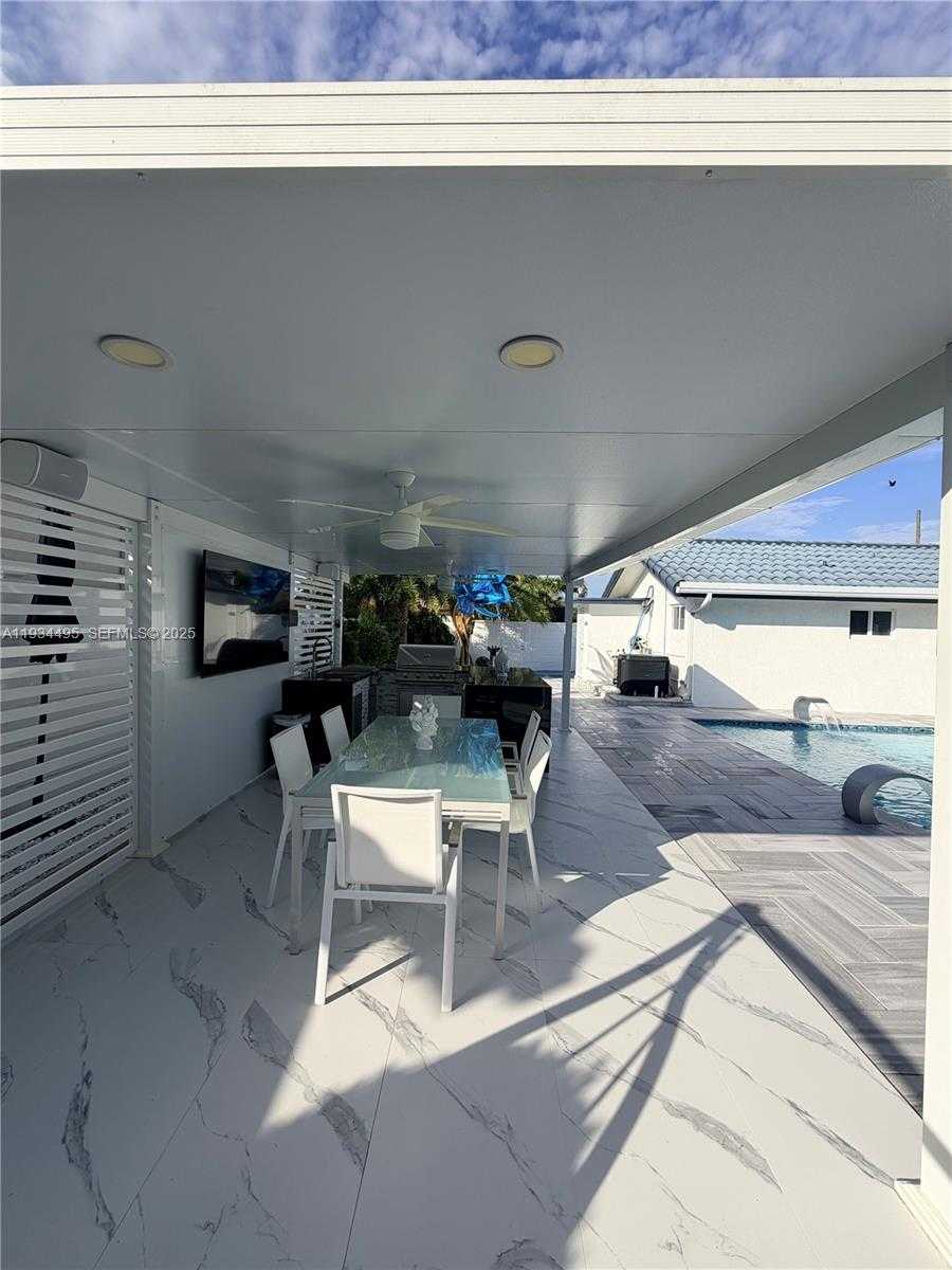 Small Image of 14280 SOUTH WEST 36TH ST, Miami Number 40
