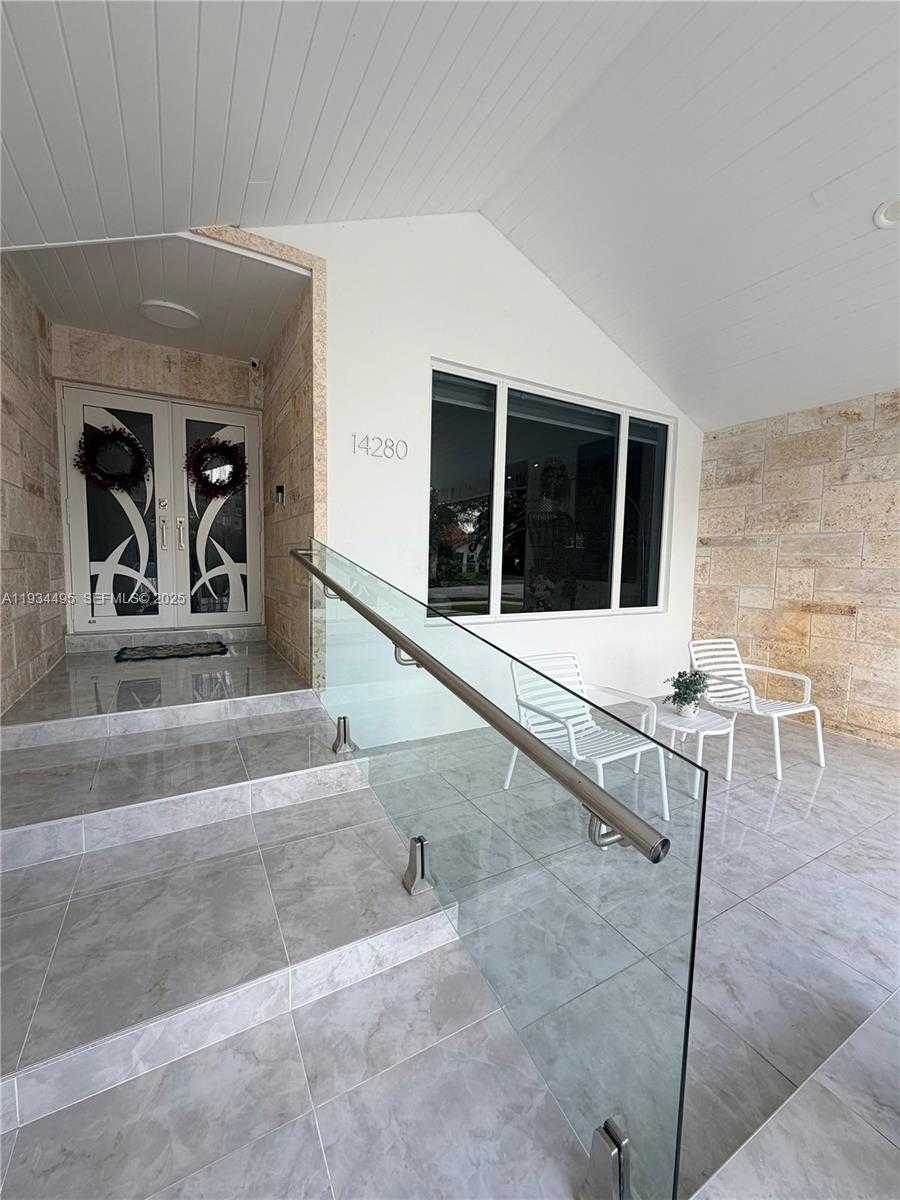 Small Image of 14280 SOUTH WEST 36TH ST, Miami Number 6