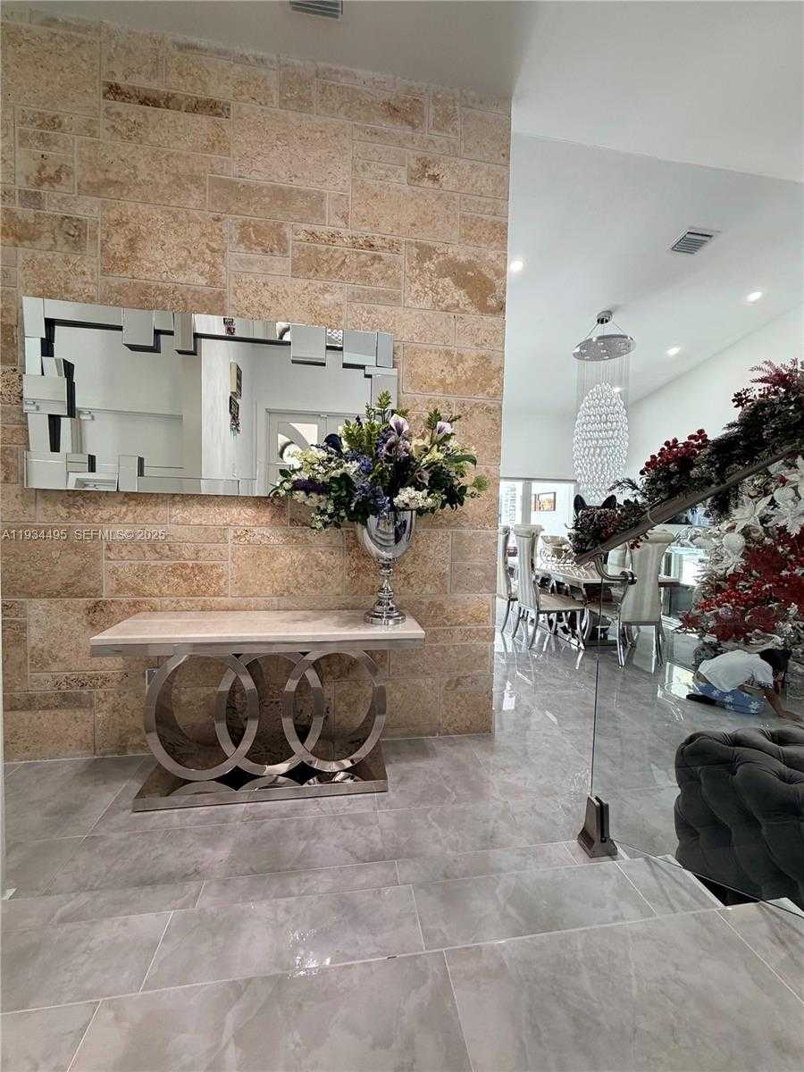 Small Image of 14280 SOUTH WEST 36TH ST, Miami Number 8