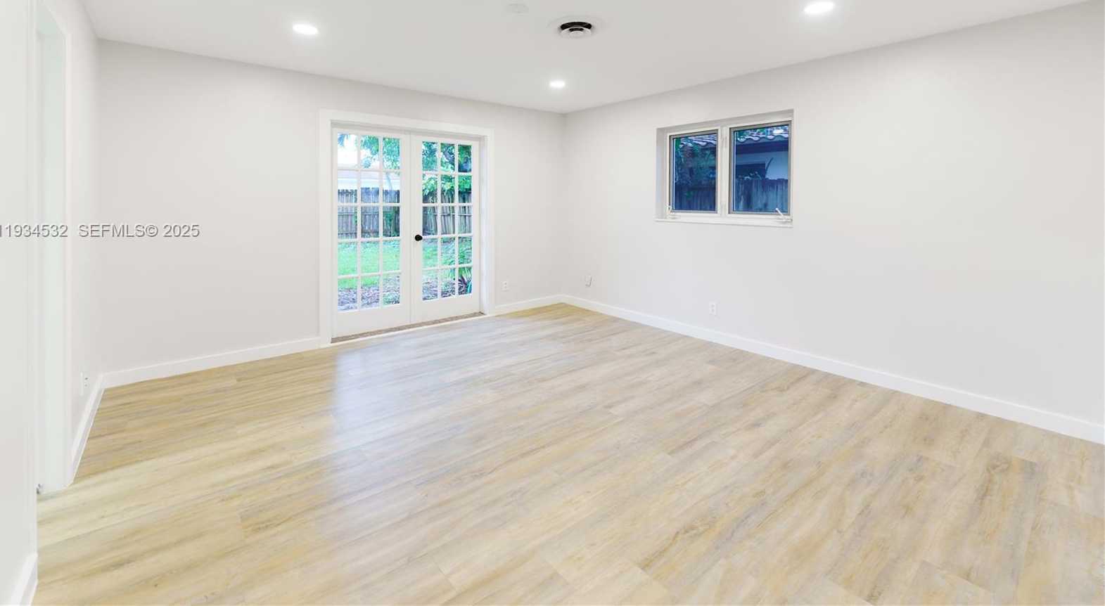 Small Image of 5706 NORTH EAST 15TH AVE, Fort Lauderdale Number 13