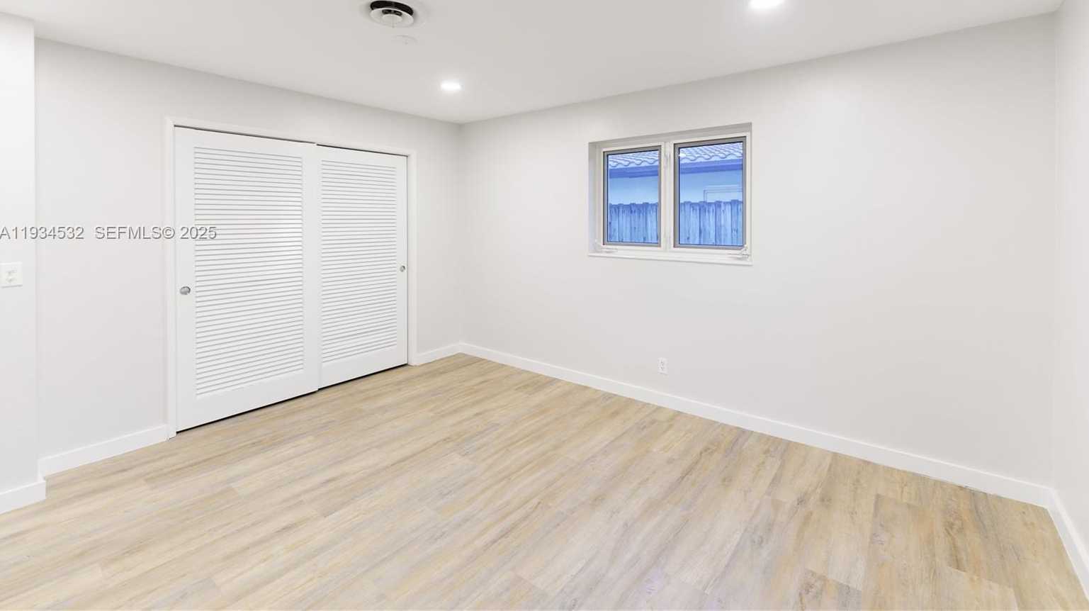 Small Image of 5706 NORTH EAST 15TH AVE, Fort Lauderdale Number 15