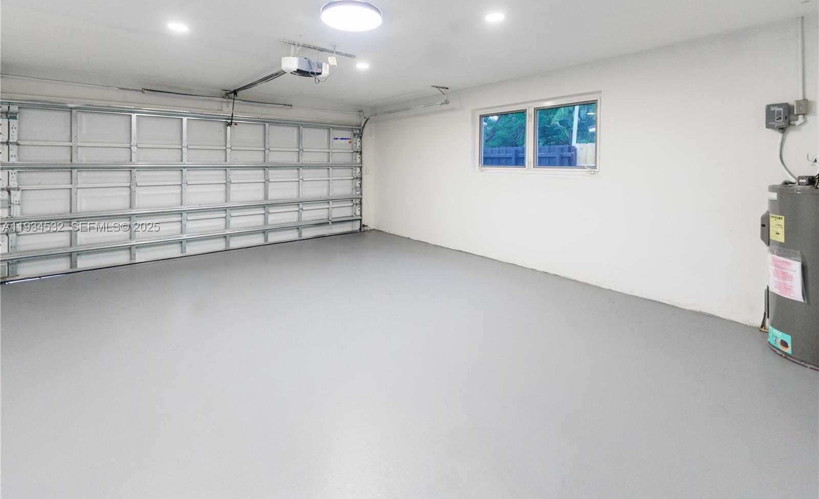 Small Image of 5706 NORTH EAST 15TH AVE, Fort Lauderdale Number 18