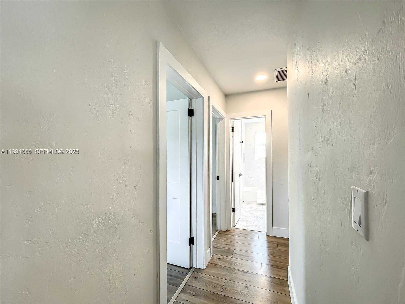 Small Image of 5880 SOUTH WEST 13TH ST, Plantation Number 24