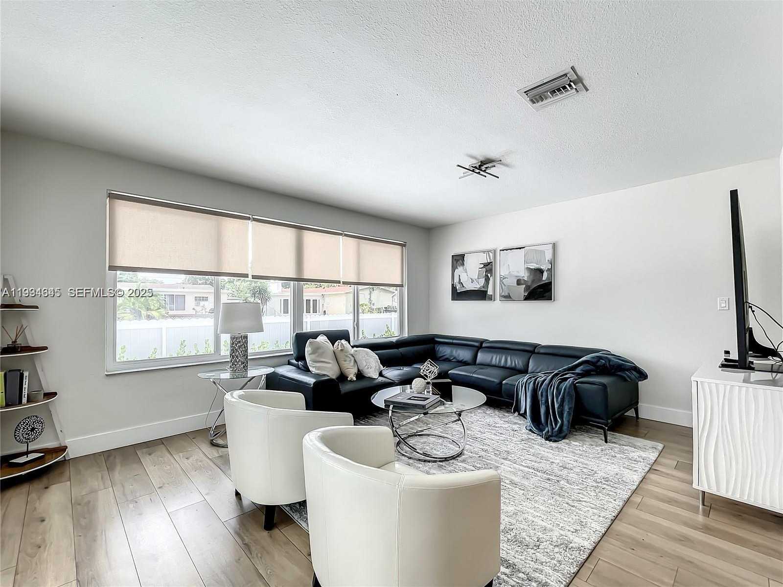 Small Image of 5880 SOUTH WEST 13TH ST, Plantation Number 38