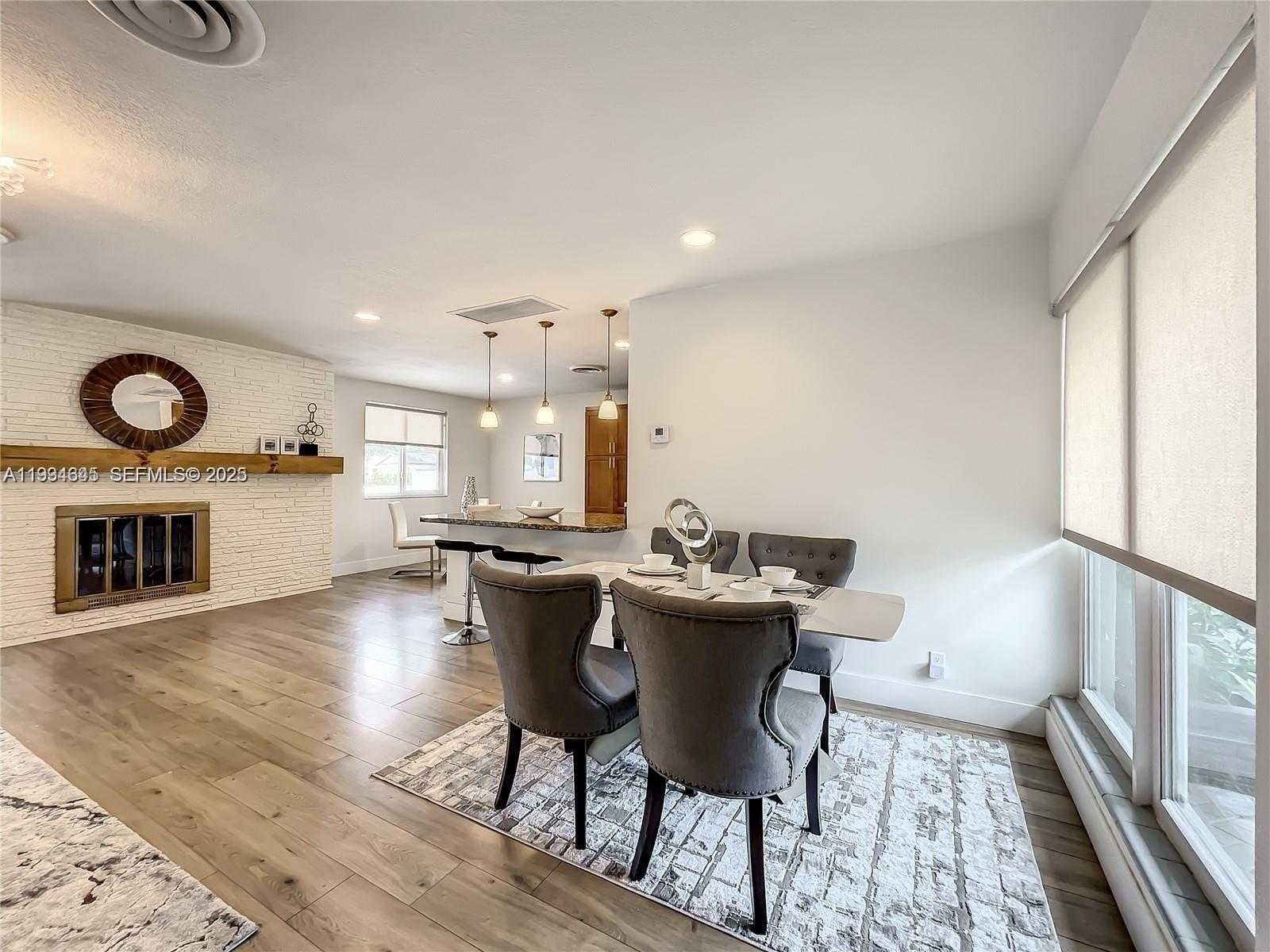 Small Image of 5880 SOUTH WEST 13TH ST, Plantation Number 6