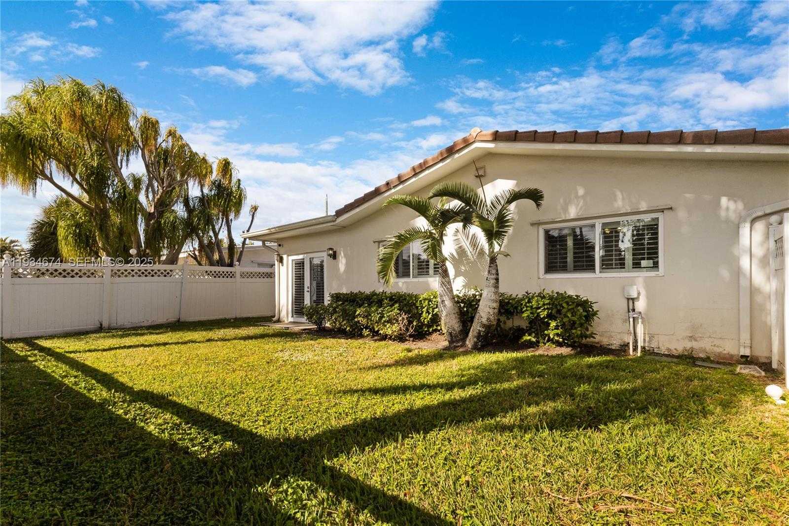 Small Image of 3401 NORTH EAST 21ST AVE, Lighthouse Point Number 31