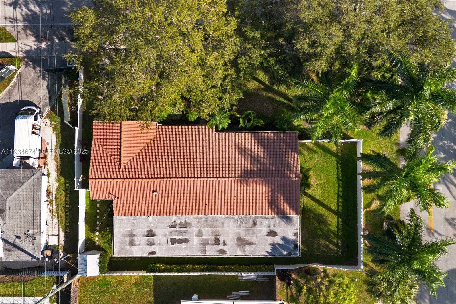 Small Image of 3401 NORTH EAST 21ST AVE, Lighthouse Point Number 38