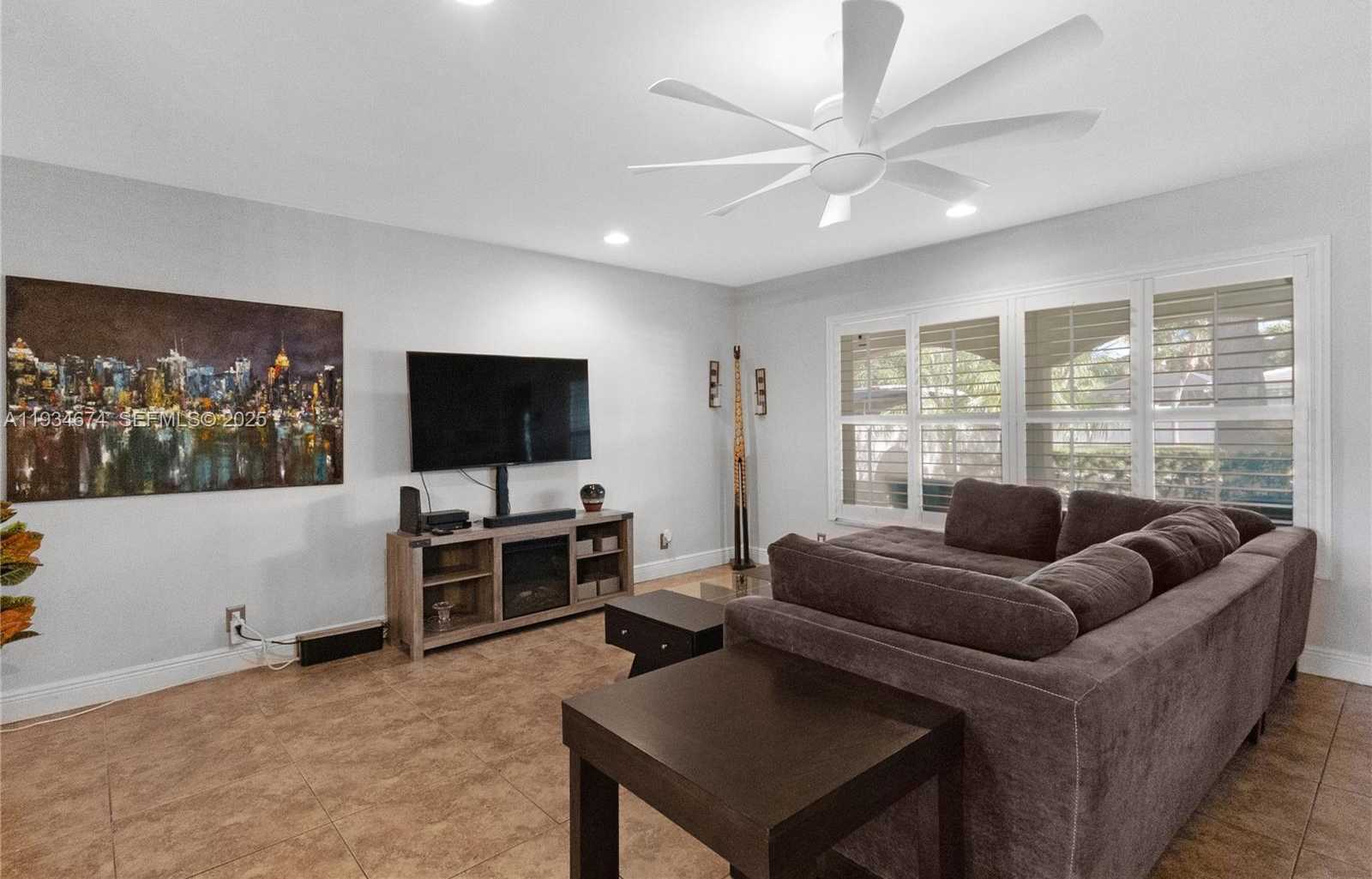 Small Image of 3401 NORTH EAST 21ST AVE, Lighthouse Point Number 5