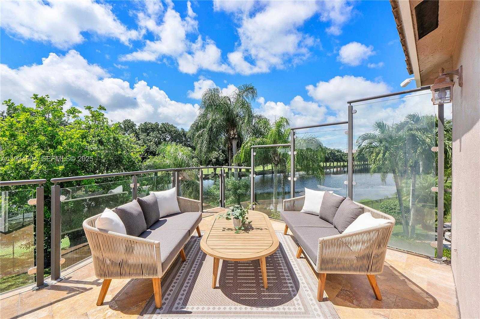 Small Image of 10922 NORTH WEST 49TH DR, Coral Springs Number 3