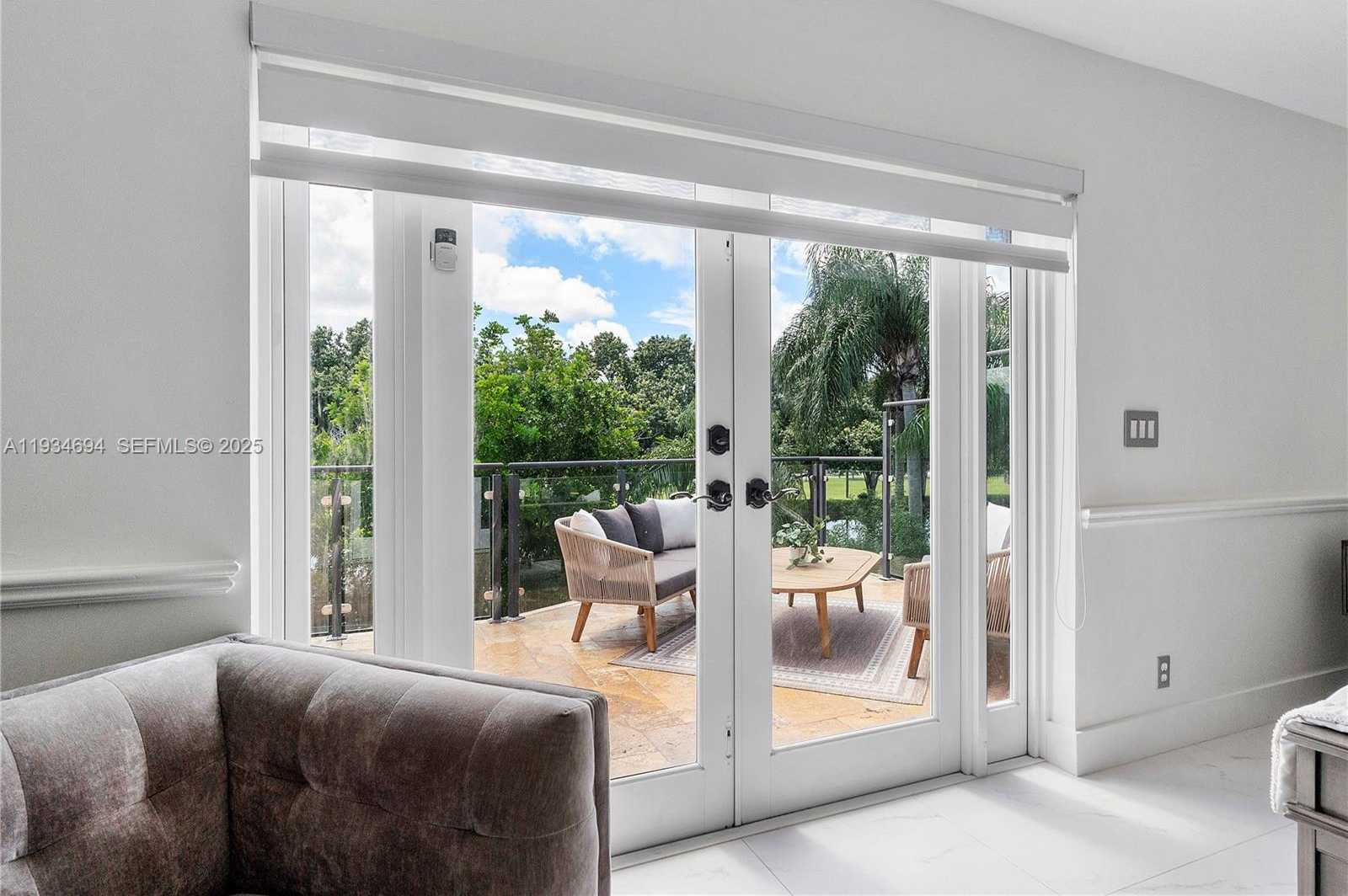 Small Image of 10922 NORTH WEST 49TH DR, Coral Springs Number 46