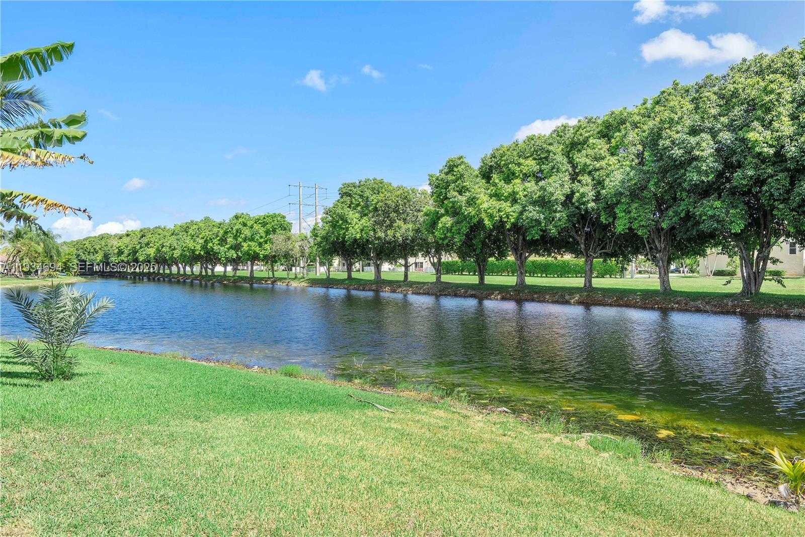 Small Image of 10922 NORTH WEST 49TH DR, Coral Springs Number 73