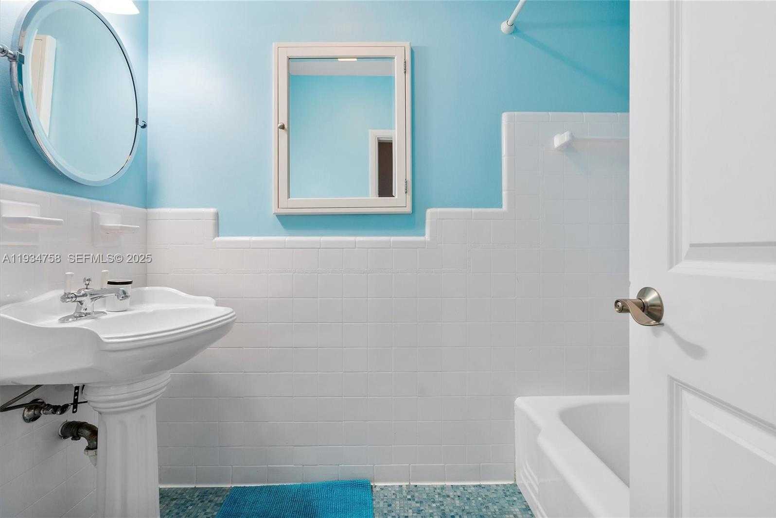 Small Image of 390 NORTH EAST 103RD ST, Miami Shores Number 30