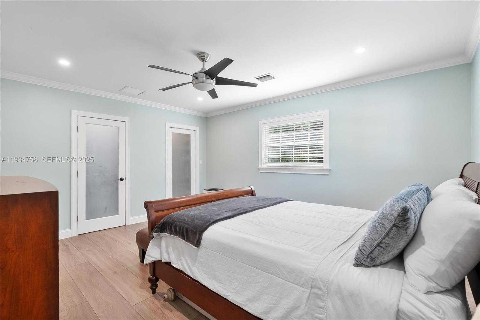 Small Image of 390 NORTH EAST 103RD ST, Miami Shores Number 35