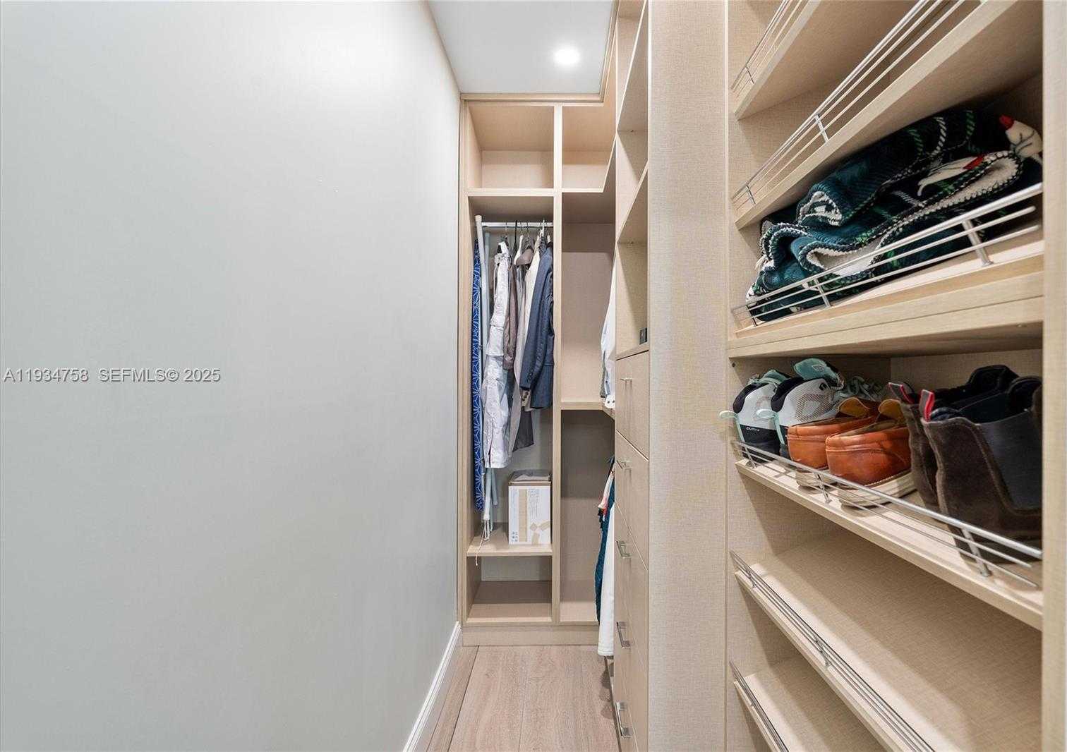 Small Image of 390 NORTH EAST 103RD ST, Miami Shores Number 36