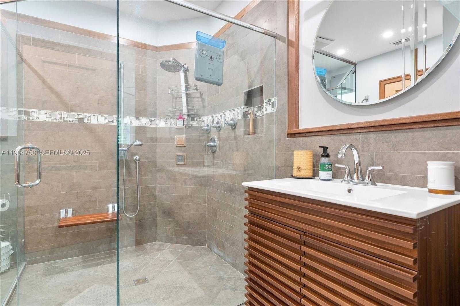 Small Image of 390 NORTH EAST 103RD ST, Miami Shores Number 39