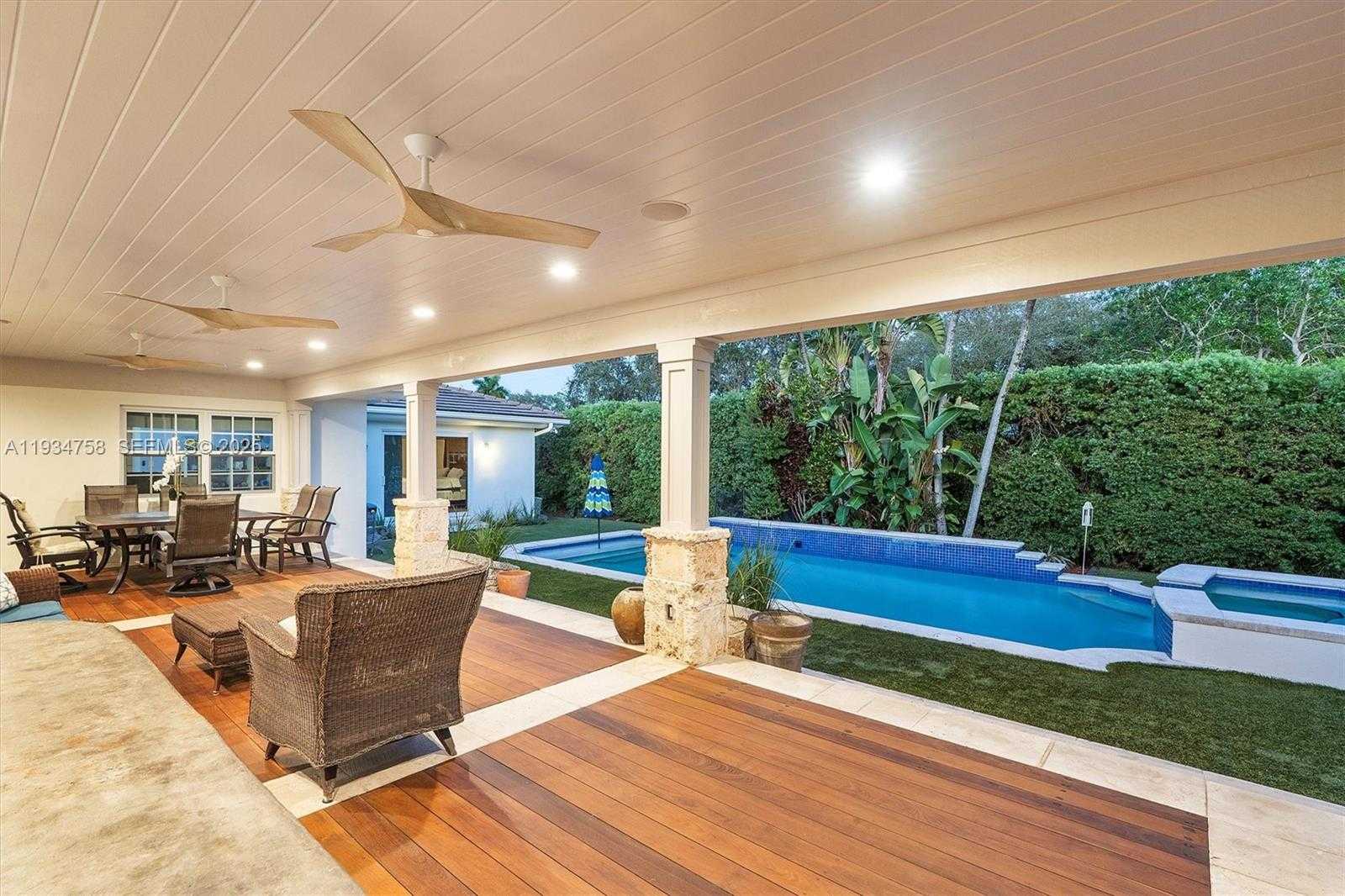 Small Image of 390 NORTH EAST 103RD ST, Miami Shores Number 4