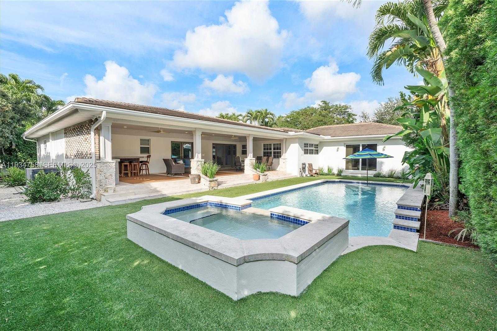 Small Image of 390 NORTH EAST 103RD ST, Miami Shores Number 47