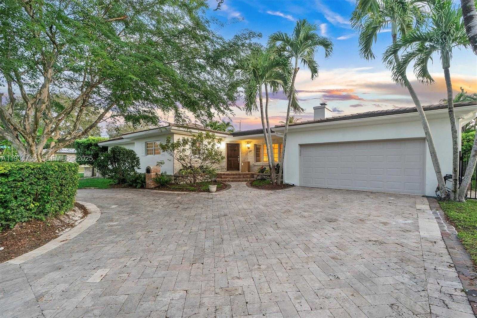 Small Image of 390 NORTH EAST 103RD ST, Miami Shores Number 58