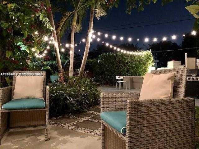 Small Image of 274 NORTH WEST 92ND ST, Miami Shores Number 17