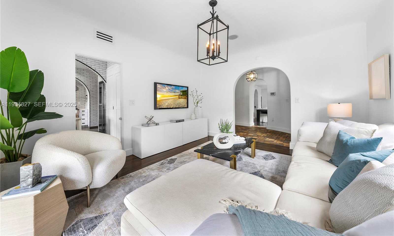 Small Image of 628 NORTH EAST 59TH ST, Miami Number 13