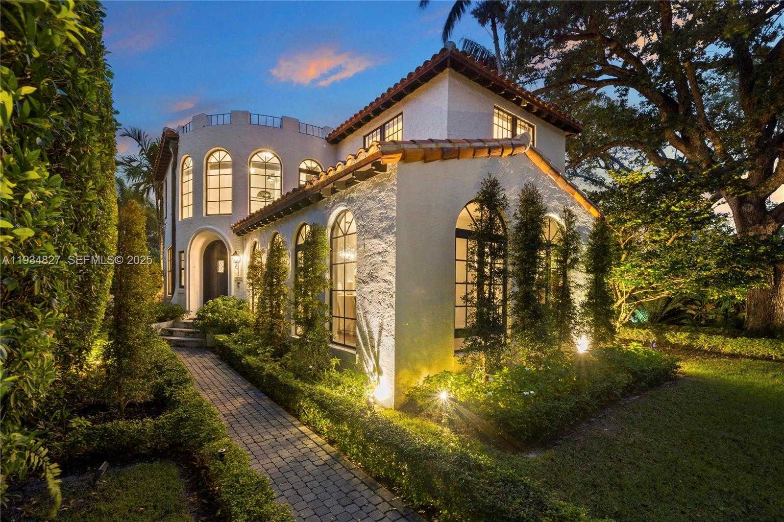 Small Image of 628 NORTH EAST 59TH ST, Miami Number 2