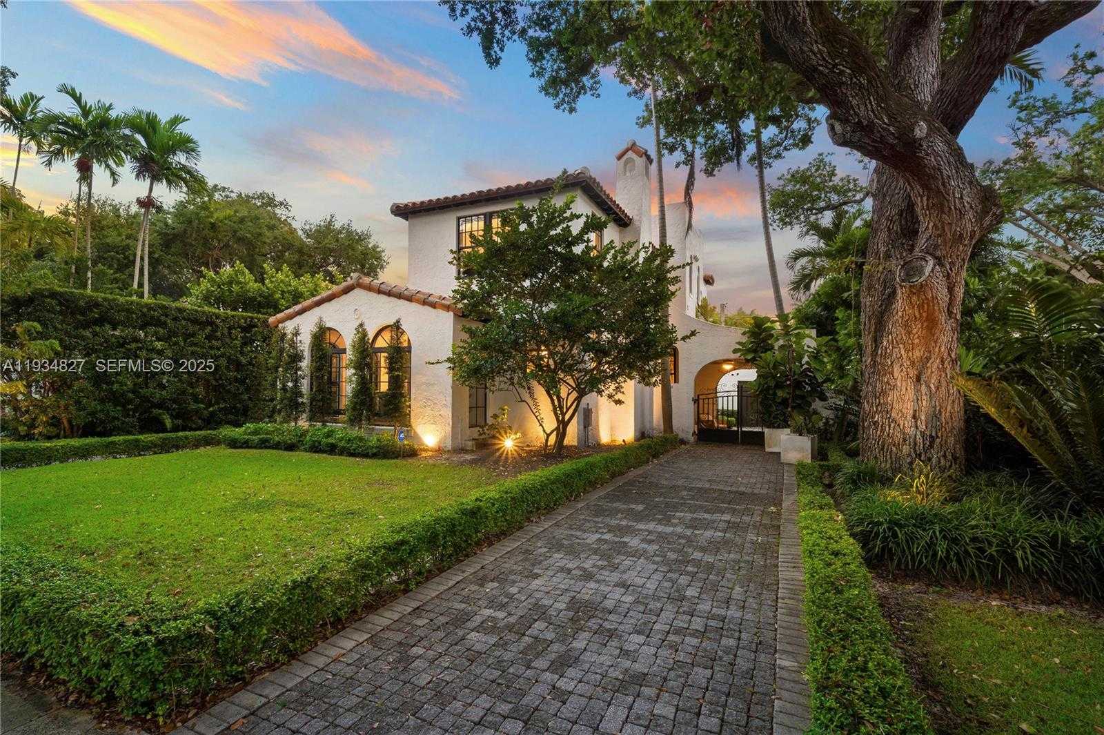 Small Image of 628 NORTH EAST 59TH ST, Miami Number 36