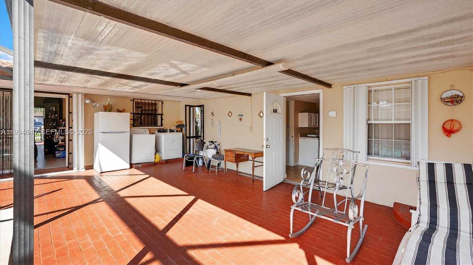 Small Image of 1701 SOUTH WEST 92ND PL, Miami Number 29