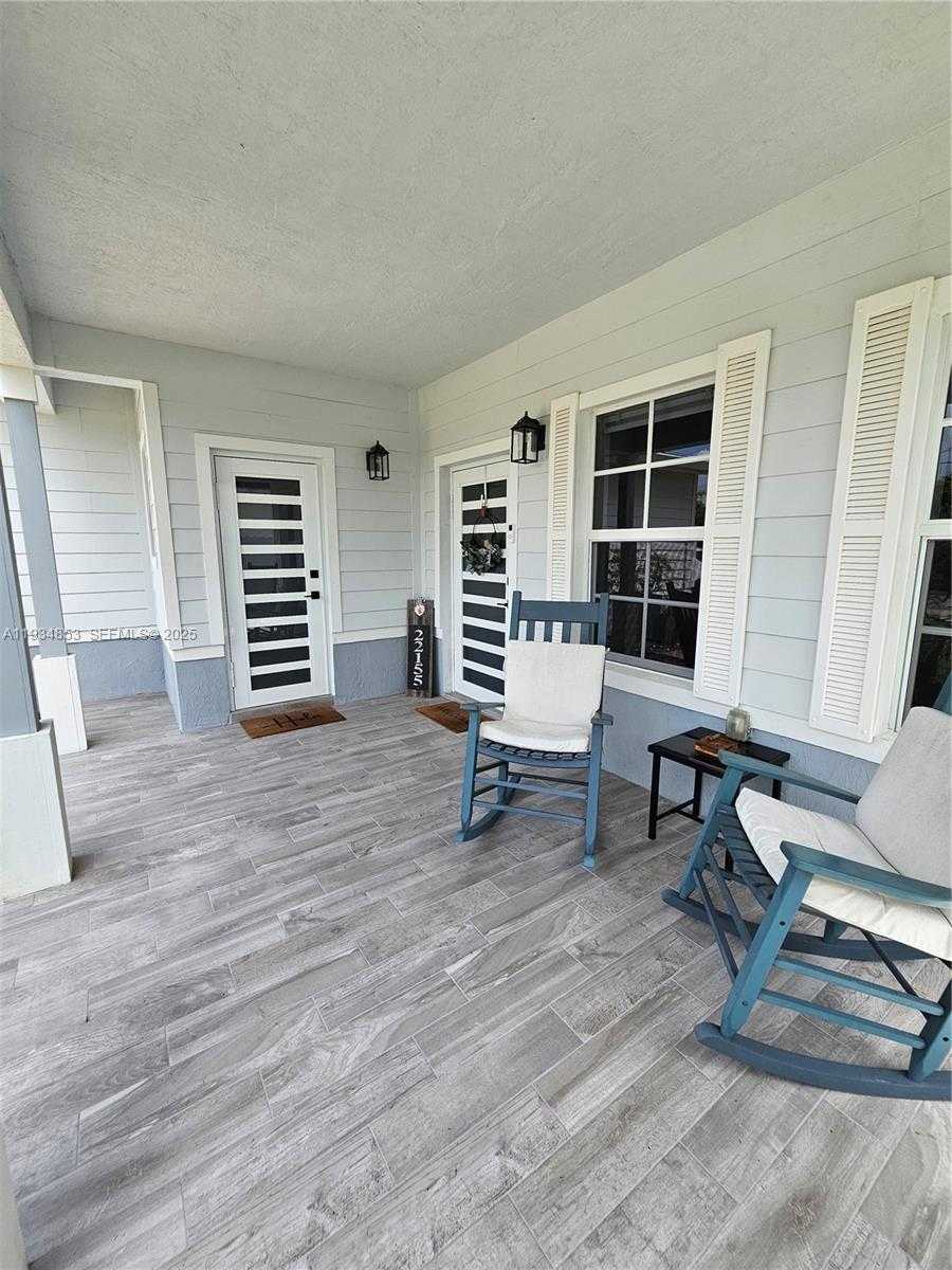 Small Image of 22155 MIAMI AVE, Miami Number 2