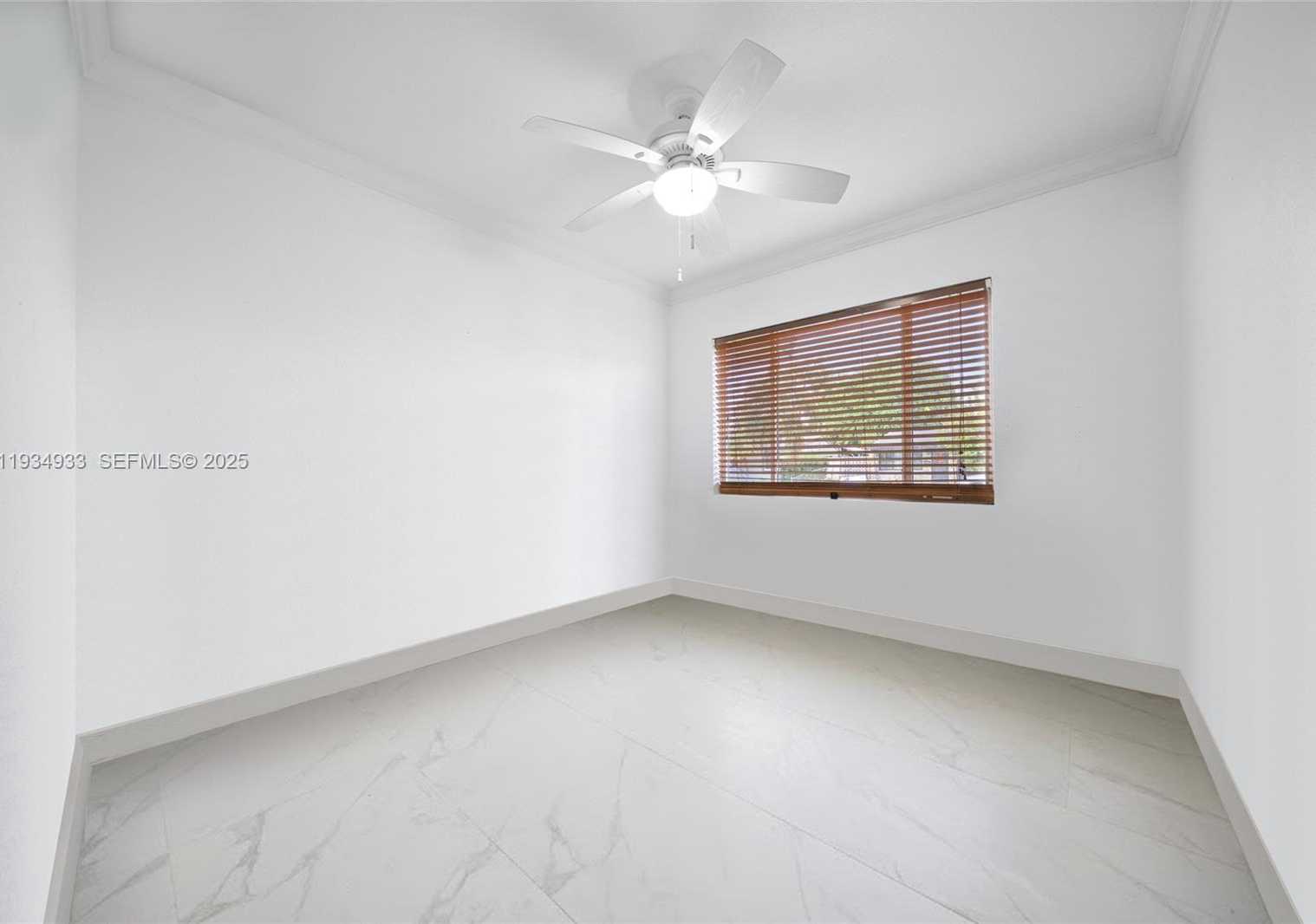 Small Image of 6960 SCOTT ST, Hollywood Number 12