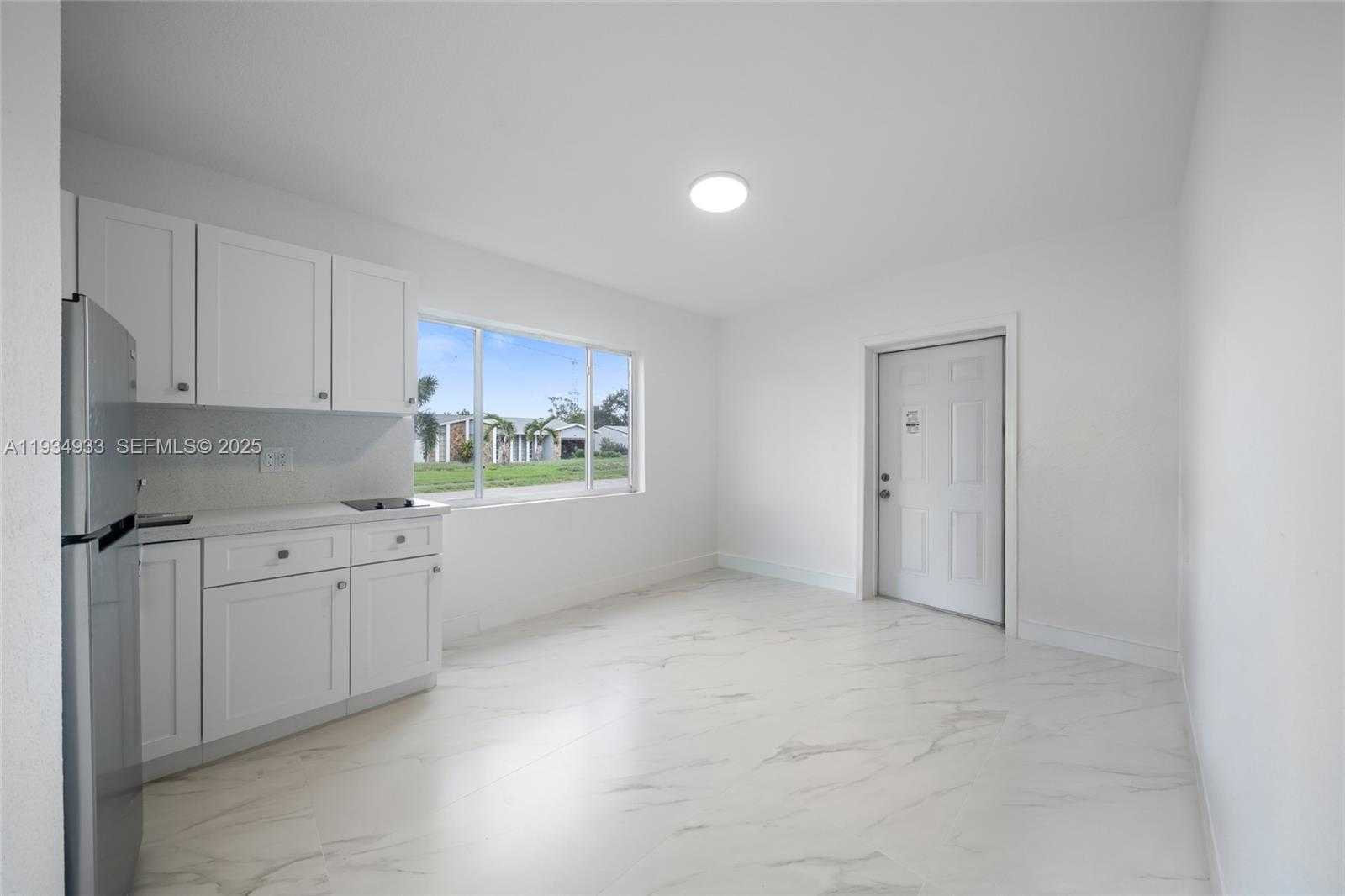 Small Image of 6960 SCOTT ST, Hollywood Number 20