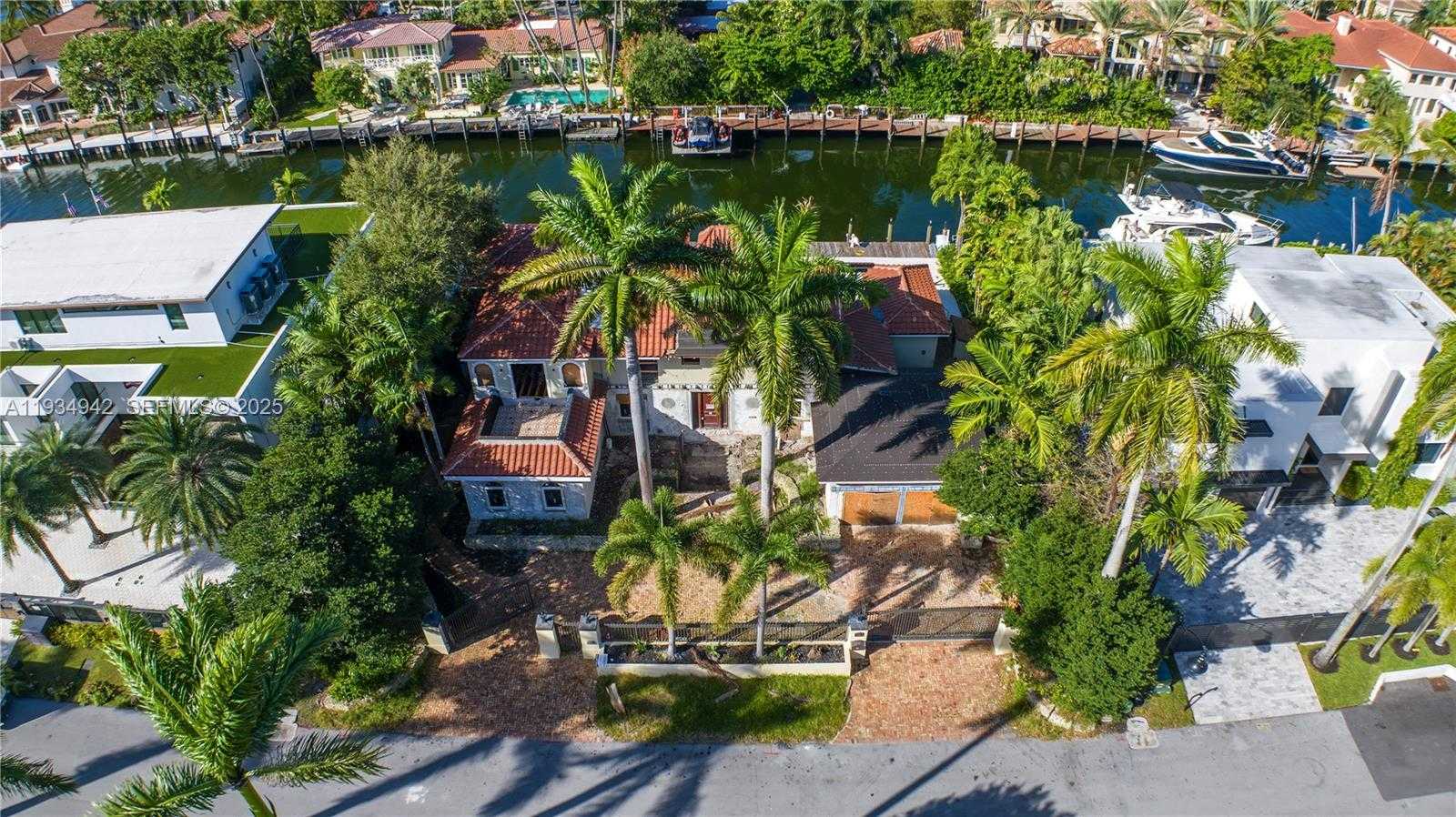 Small Image of 625 CORAL WAY, Fort Lauderdale Number 10