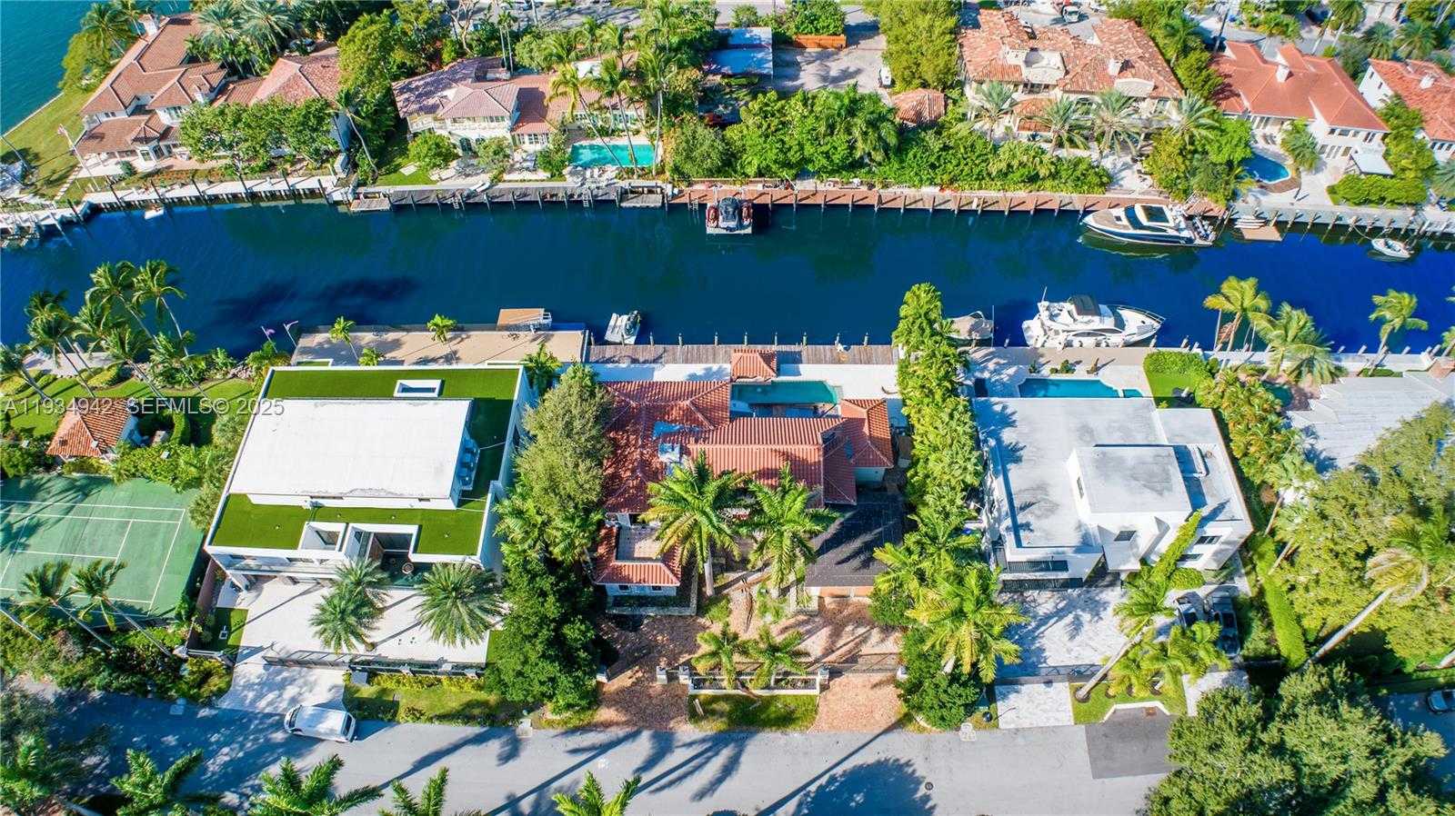 Small Image of 625 CORAL WAY, Fort Lauderdale Number 11