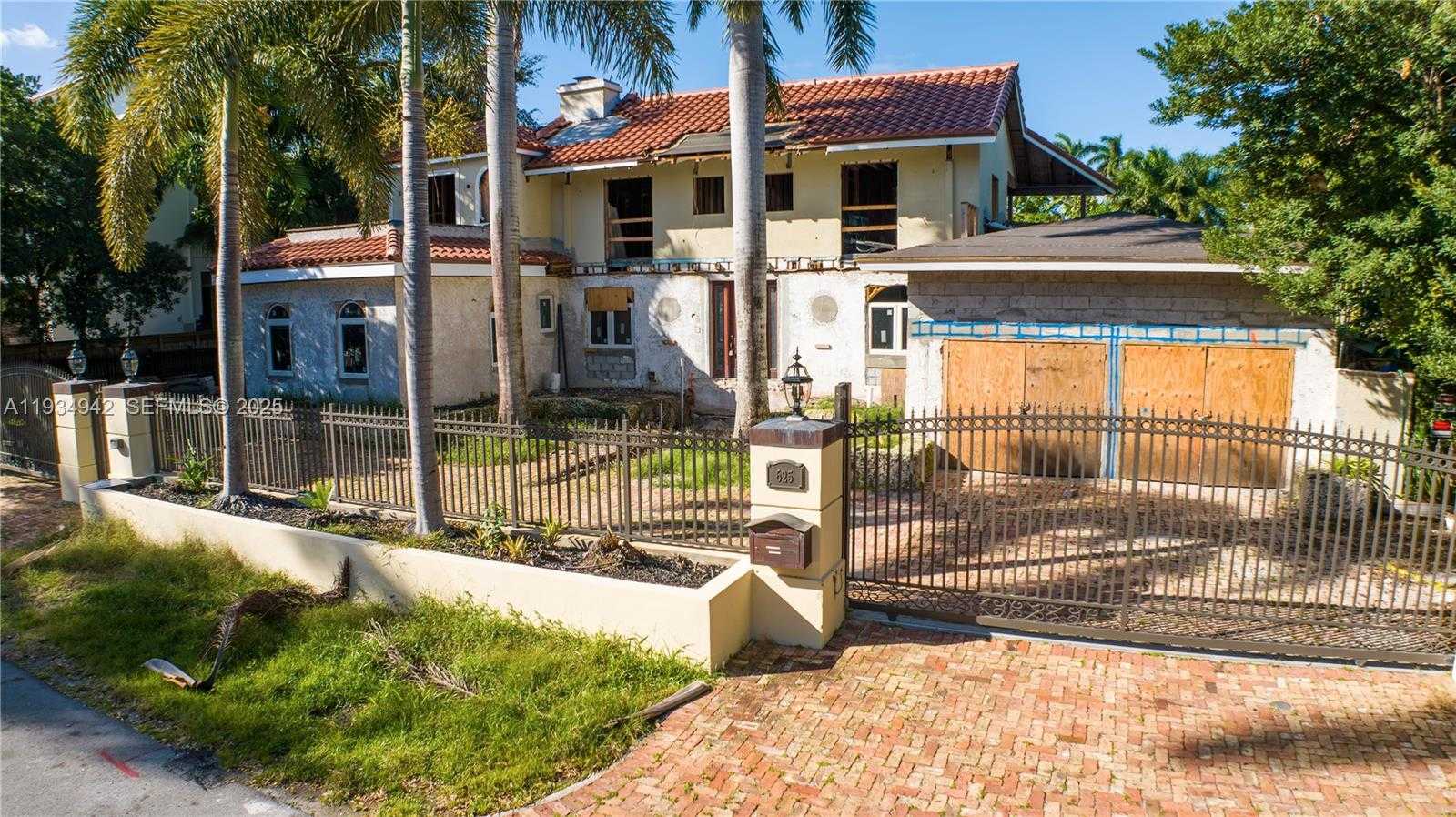 Small Image of 625 CORAL WAY, Fort Lauderdale Number 13