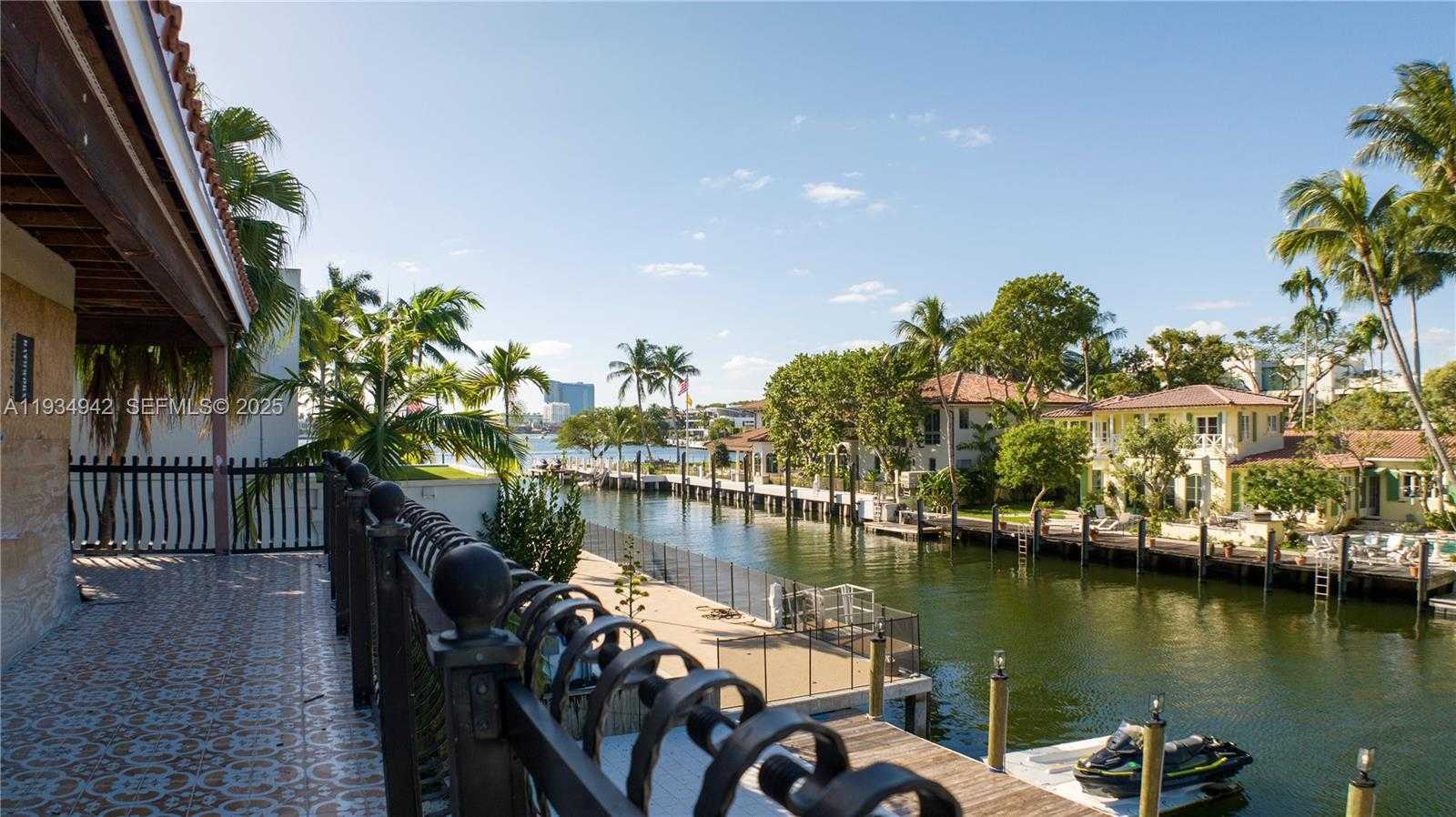 Small Image of 625 CORAL WAY, Fort Lauderdale Number 19