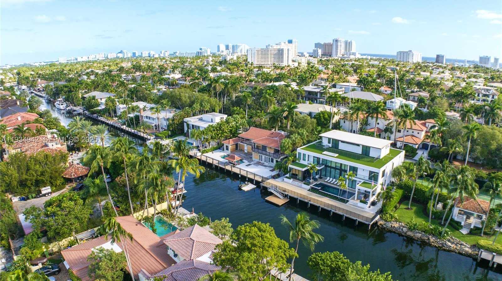 Small Image of 625 CORAL WAY, Fort Lauderdale Number 6