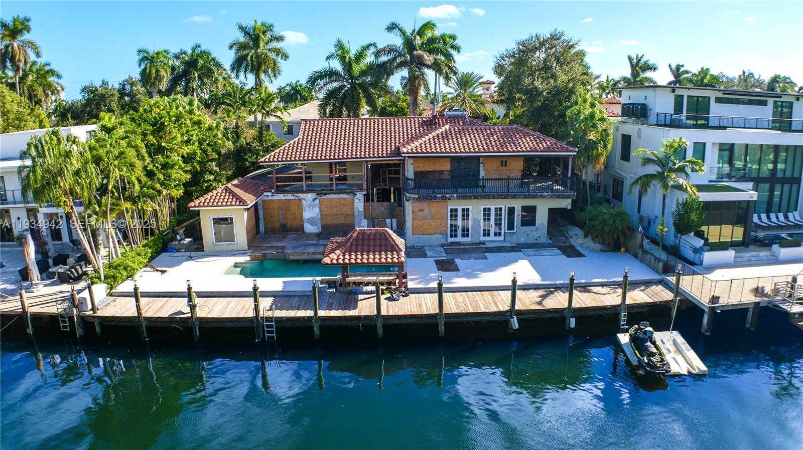 Small Image of 625 CORAL WAY, Fort Lauderdale Number 8