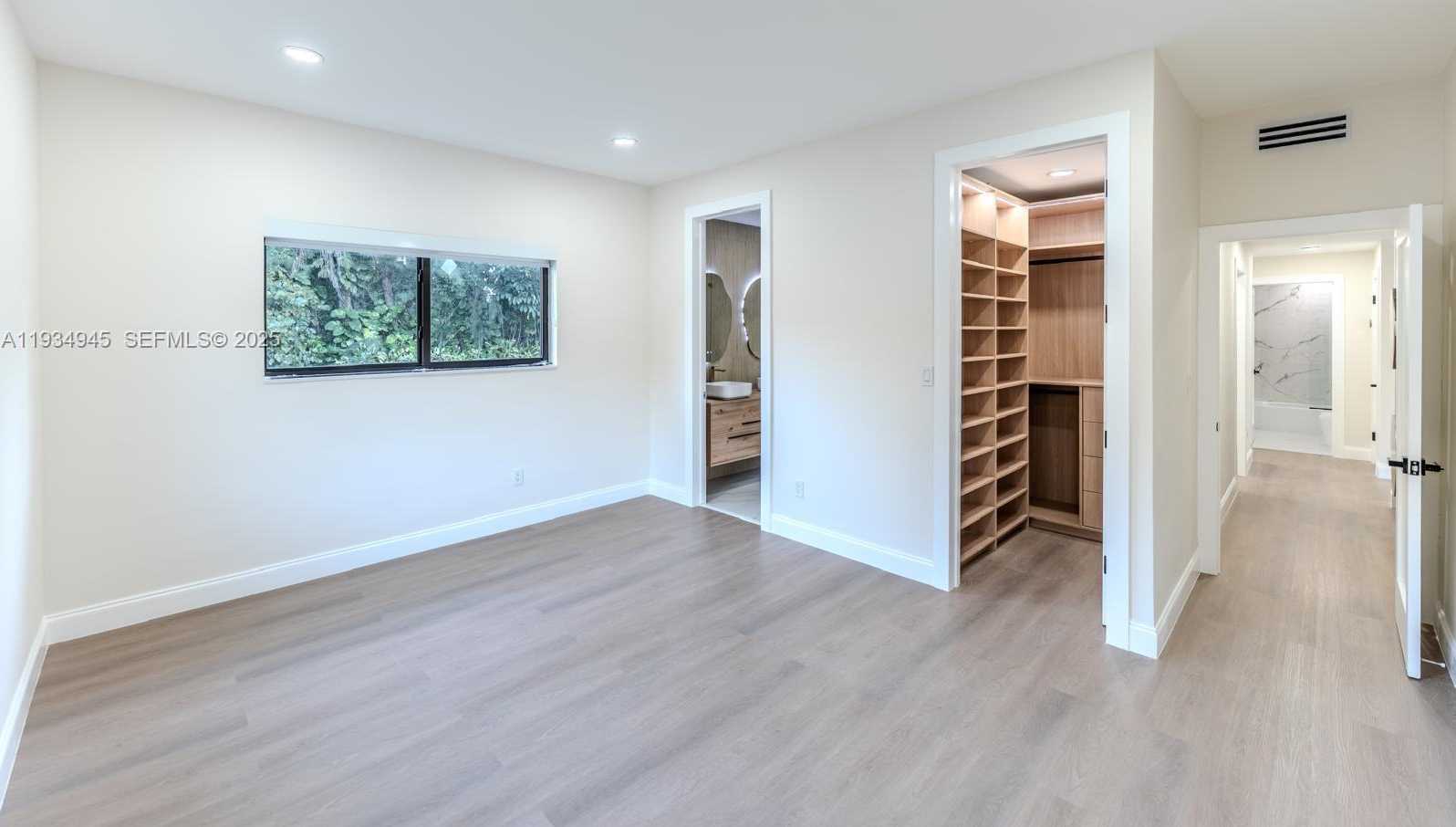 Small Image of 4144 ALTON RD, Miami Beach Number 10