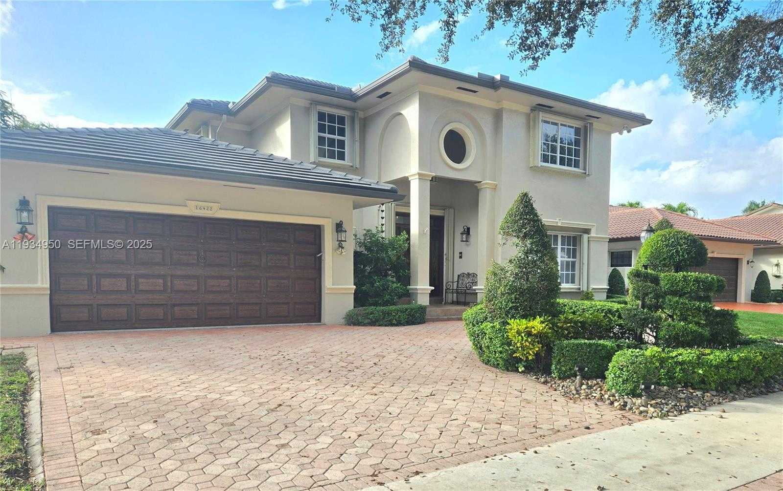 Small Image of 16422 NORTH WEST 83RD PL, Miami Lakes Number 3