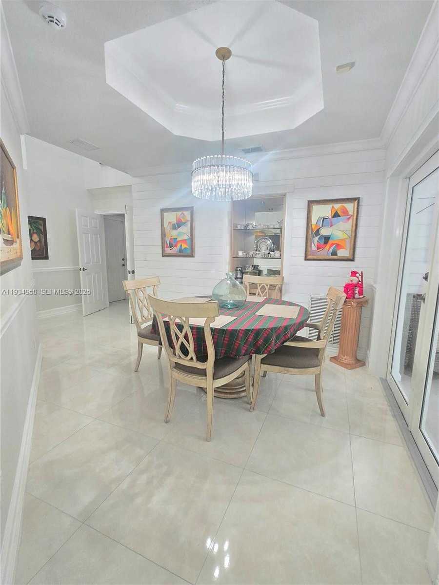 Small Image of 16422 NORTH WEST 83RD PL, Miami Lakes Number 46