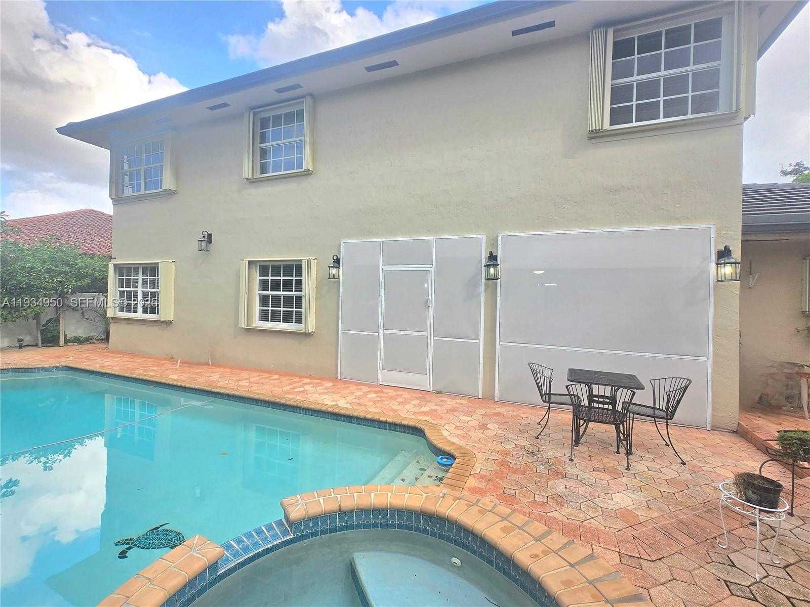 Small Image of 16422 NORTH WEST 83RD PL, Miami Lakes Number 57