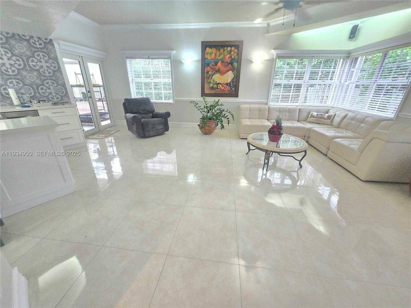 Small Image of 16422 NORTH WEST 83RD PL, Miami Lakes Number 9