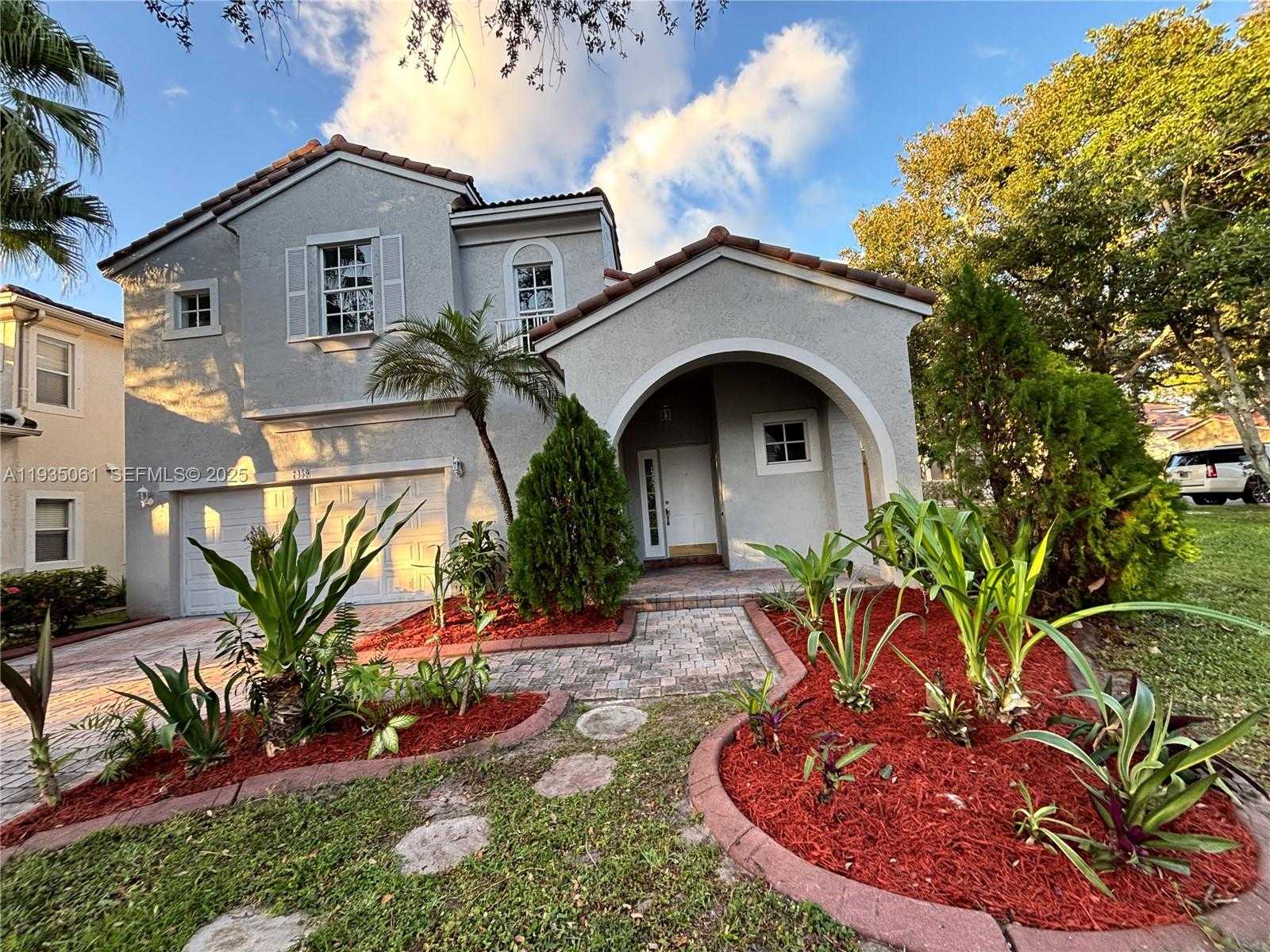 Small Image of 7459 NORTH WEST 17TH DR, Pembroke Pines Number 16