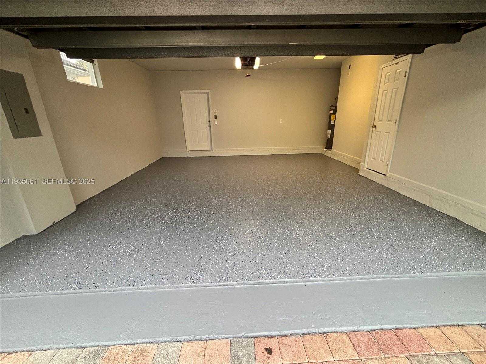 Small Image of 7459 NORTH WEST 17TH DR, Pembroke Pines Number 29