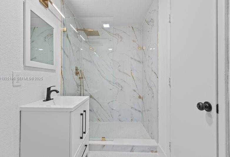 Small Image of 256 NORTH WEST 78TH TER, Margate Number 19