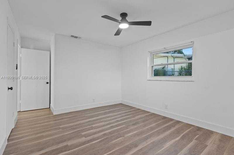 Small Image of 256 NORTH WEST 78TH TER, Margate Number 20