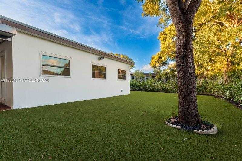 Small Image of 256 NORTH WEST 78TH TER, Margate Number 37