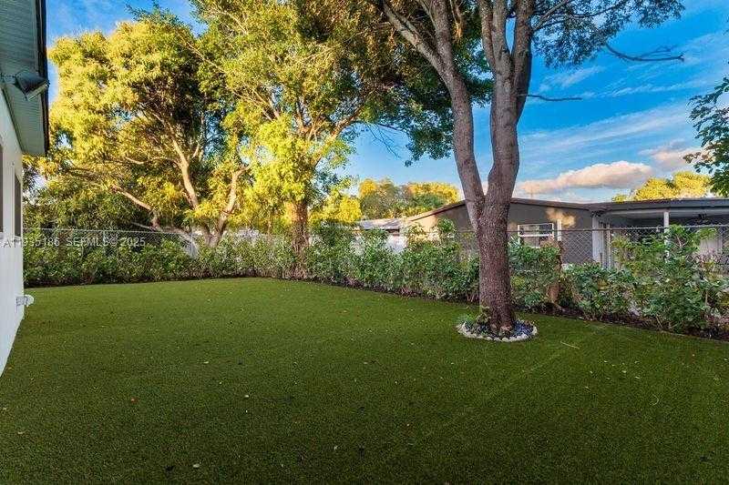 Small Image of 256 NORTH WEST 78TH TER, Margate Number 41