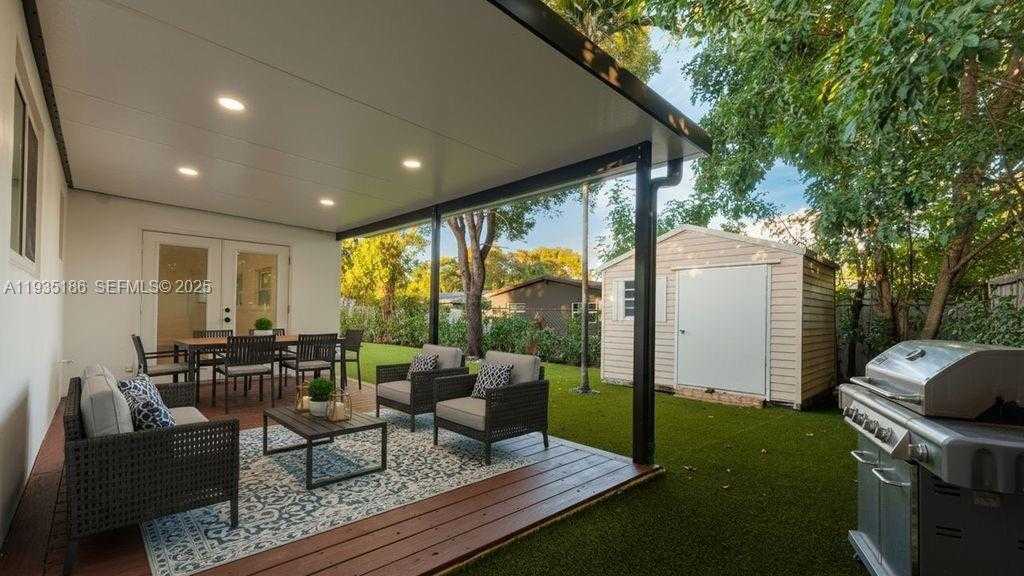 Small Image of 256 NORTH WEST 78TH TER, Margate Number 5