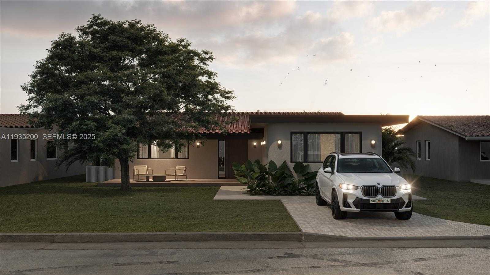 Small Image of 9148 CARLYLE AVE, Surfside Number 2